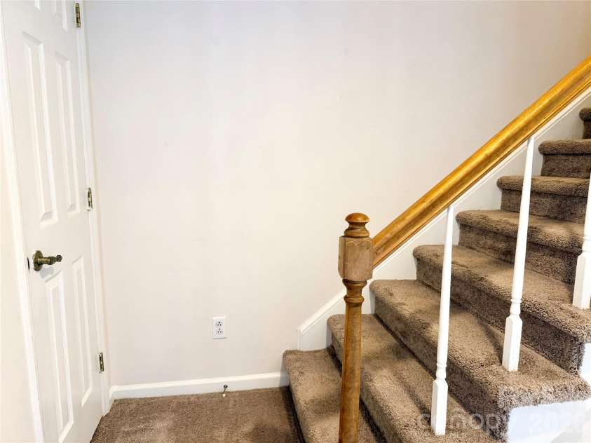 5313 Amity Springs Drive, Charlotte, NC 28212.  MLS# CAR4411181, YatesRealty ID 44626. 