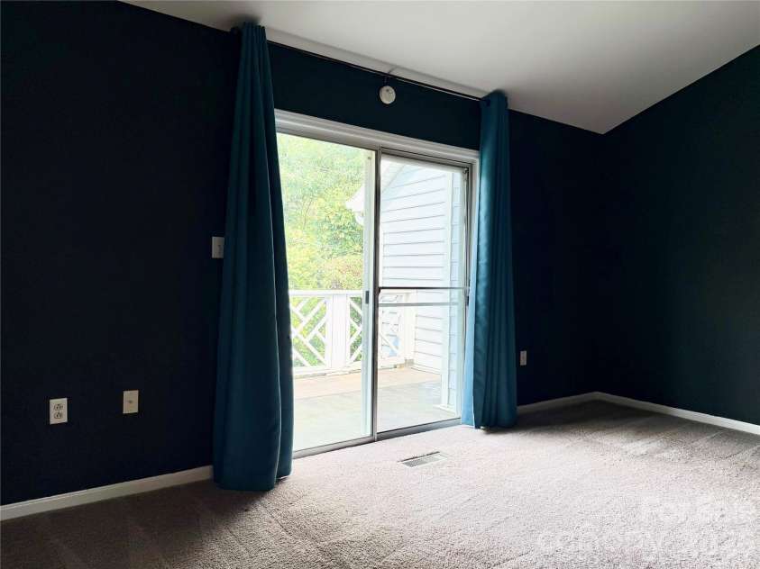 5313 Amity Springs Drive, Charlotte, NC 28212.  MLS# CAR4411181, YatesRealty ID 44626. 