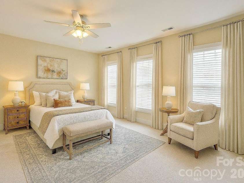 1025 Sharon Amity Road, Charlotte, NC 28211.  MLS# CAR4411126, YatesRealty ID 44627. 
