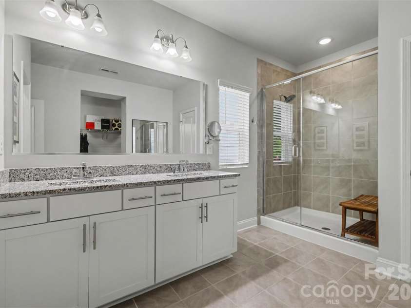 402 Dudley Drive, Fort Mill, SC 29715.  MLS# CAR4411256, YatesRealty ID 44628. Primary bath