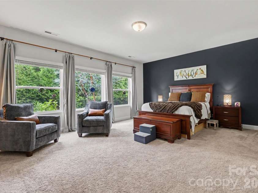 402 Dudley Drive, Fort Mill, SC 29715.  MLS# CAR4411256, YatesRealty ID 44628. Primary Bedroom on main