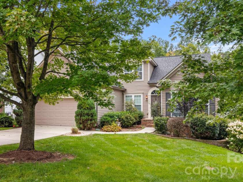 7055 Sedgebrook Drive, Stanley, NC 28164.  MLS# CAR4411096, YatesRealty ID 44629. 