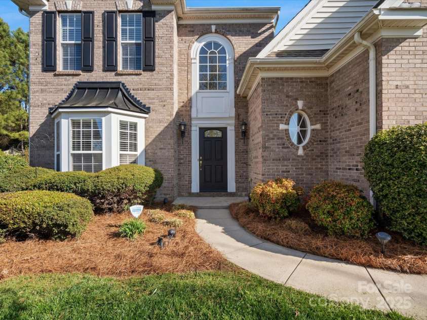 2020 Holly Villa Circle, Indian Trail, NC 28079.  MLS# CAR4222293, YatesRealty ID 4463. 