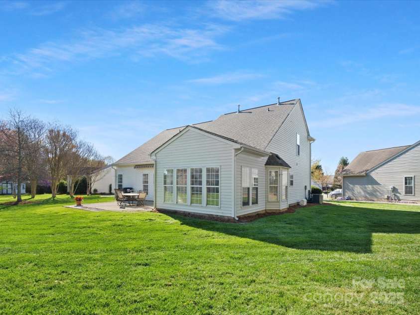 2020 Holly Villa Circle, Indian Trail, NC 28079.  MLS# CAR4222293, YatesRealty ID 4463. 