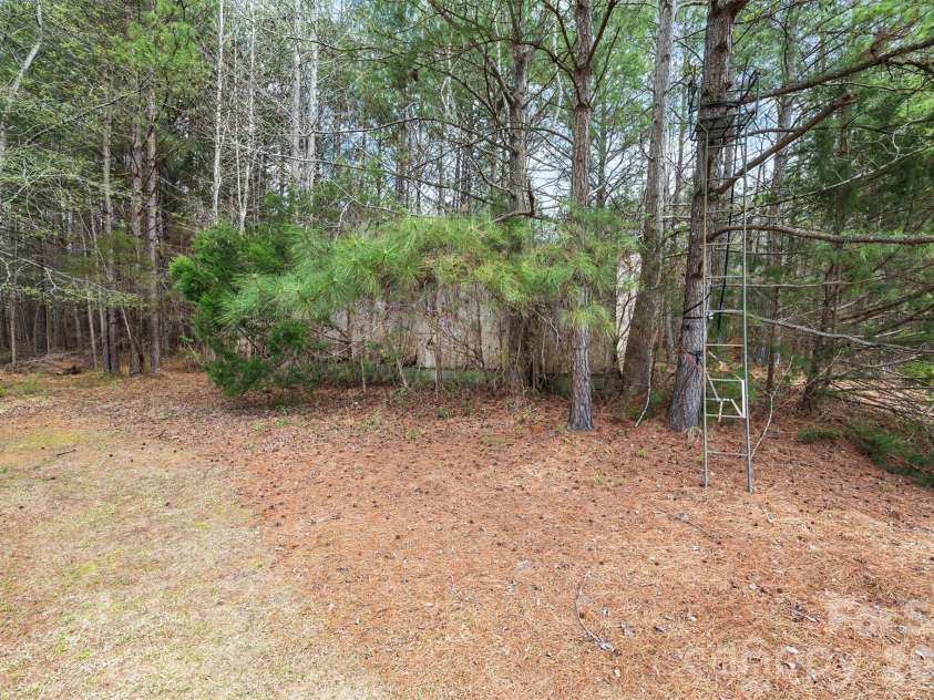 219 Nottingham Drive, York, SC 29745.  MLS# CAR4347326, YatesRealty ID 4463. 