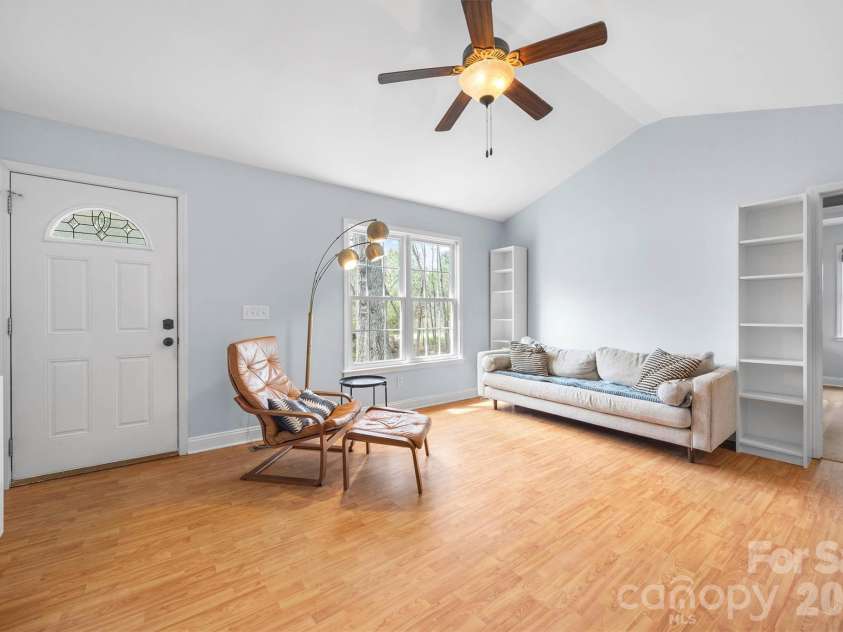 219 Nottingham Drive, York, SC 29745.  MLS# CAR4347326, YatesRealty ID 4463. Living area