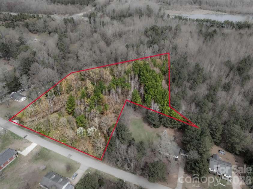 219 Nottingham Drive, York, SC 29745.  MLS# CAR4347326, YatesRealty ID 4463. Third adjoining lot, also for sale
