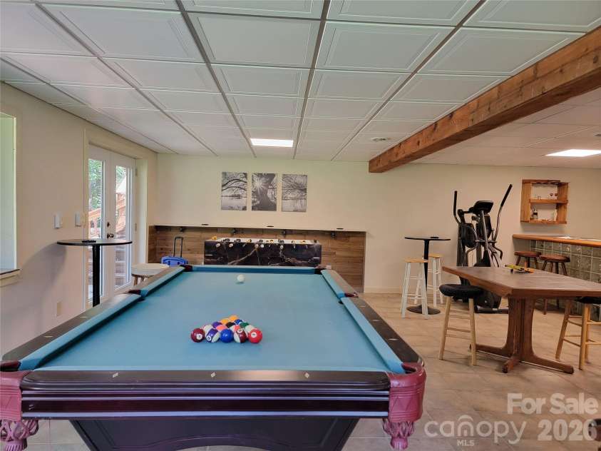 7224 Right Angle Street, Sherrills Ford, NC 28673.  MLS# CAR4411312, YatesRealty ID 44630. 