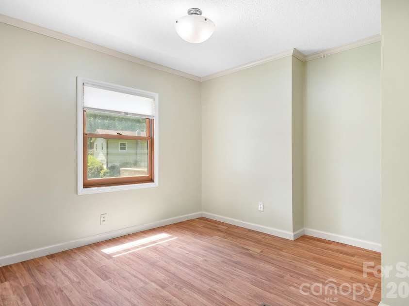 7224 Right Angle Street, Sherrills Ford, NC 28673.  MLS# CAR4411312, YatesRealty ID 44630. Bedroom 3
