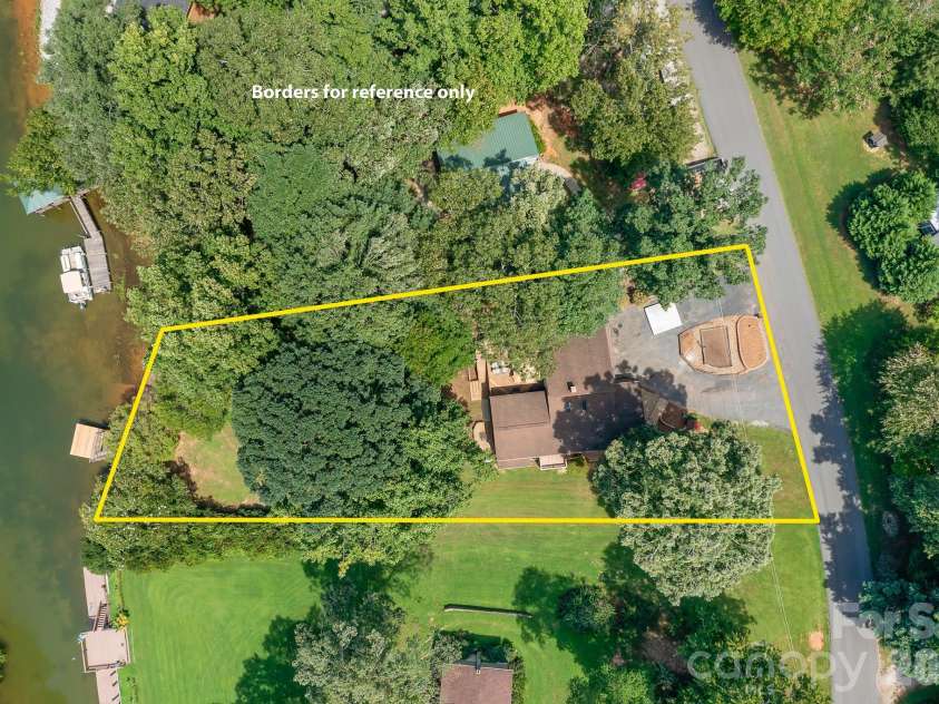 7224 Right Angle Street, Sherrills Ford, NC 28673.  MLS# CAR4411312, YatesRealty ID 44630. Property Lines
