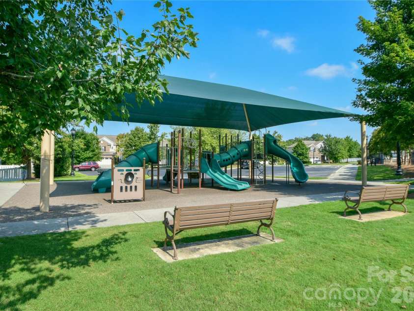 10139 Alvarado Way, Charlotte, NC 28277.  MLS# CAR4405380, YatesRealty ID 44631. 