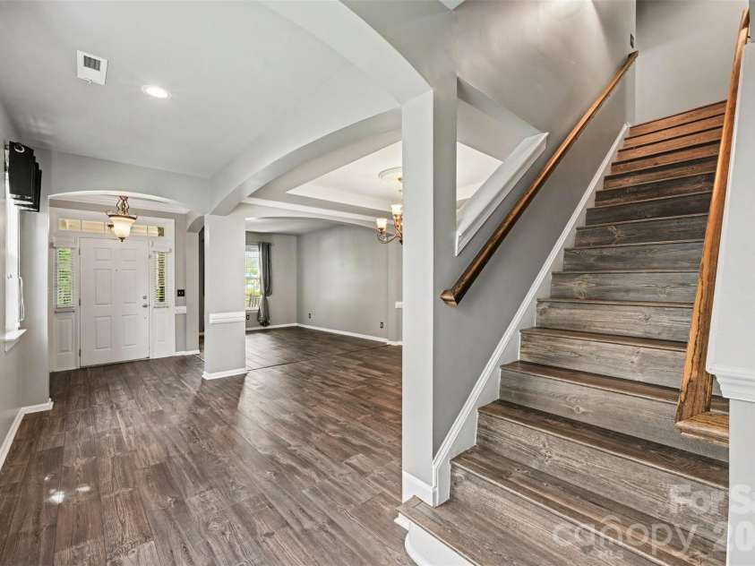 10139 Alvarado Way, Charlotte, NC 28277.  MLS# CAR4405380, YatesRealty ID 44631. 