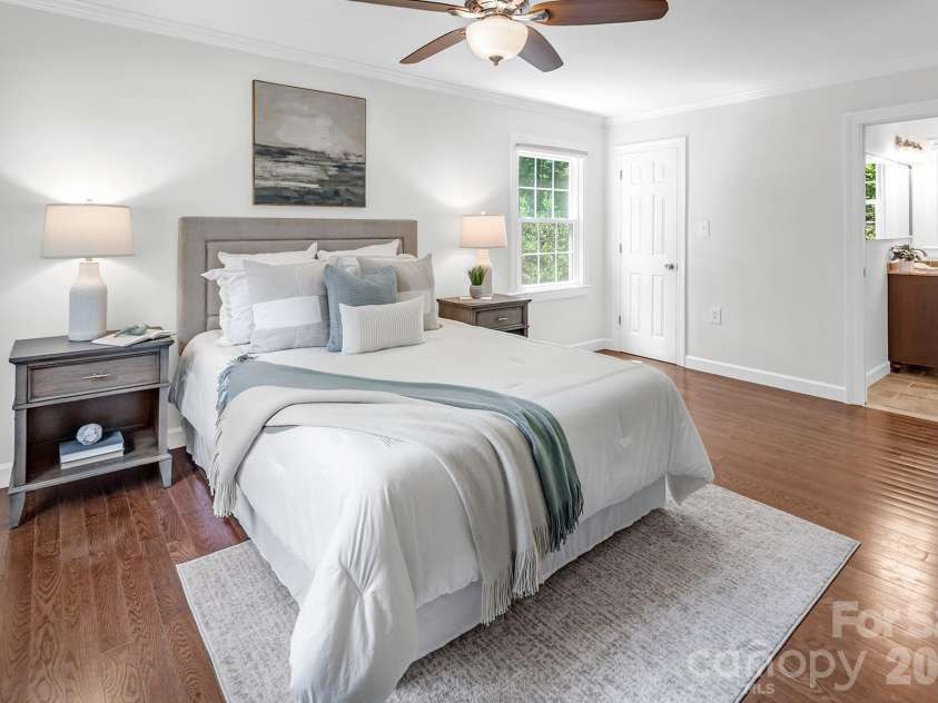 7318 Easen Court, Charlotte, NC 28211.  MLS# CAR4399783, YatesRealty ID 44634. 