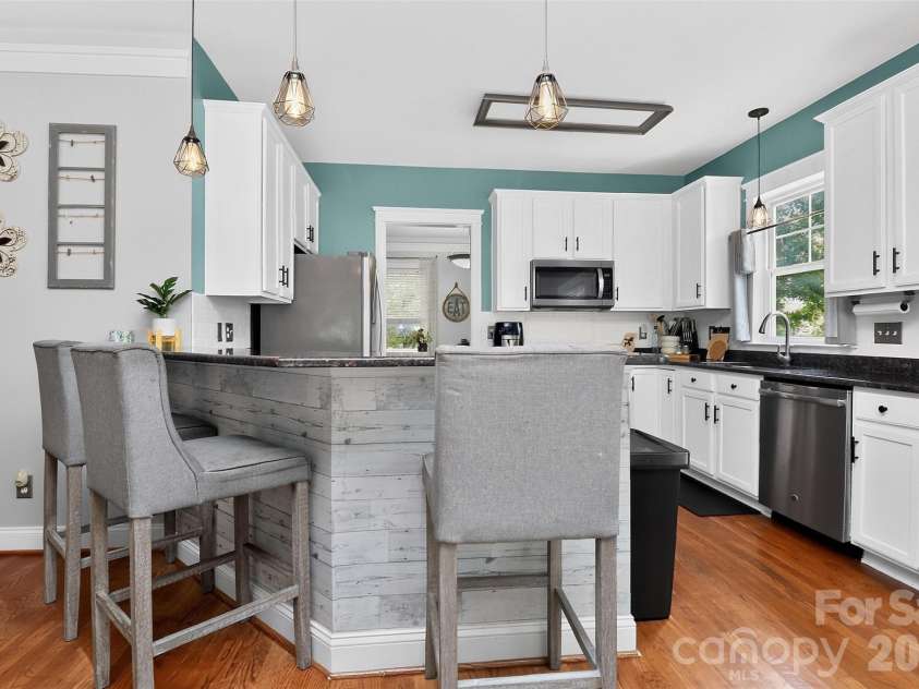 7336 Cascading Pines Drive, Tega Cay, SC 29708.  MLS# CAR4411335, YatesRealty ID 44635. 