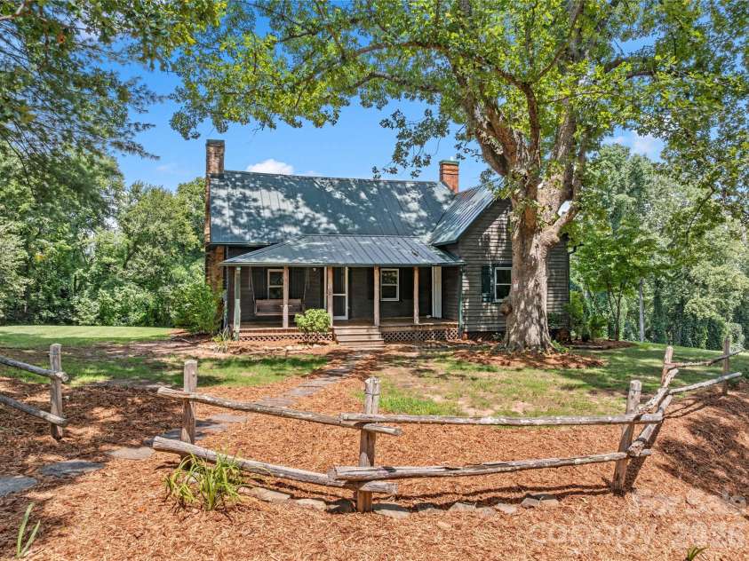 292 Fowler Road, Mill Spring, NC 28756.  MLS# CAR4415013, YatesRealty ID 44637. 