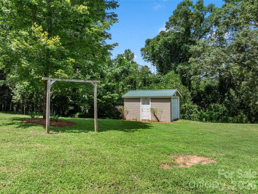 292 Fowler Road, Mill Spring, NC 28756.  MLS# CAR4415013, YatesRealty ID 44637. 