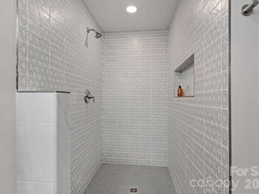 508 Red Barn Trail, Matthews, NC 28104.  MLS# CAR4413377, YatesRealty ID 44638. 