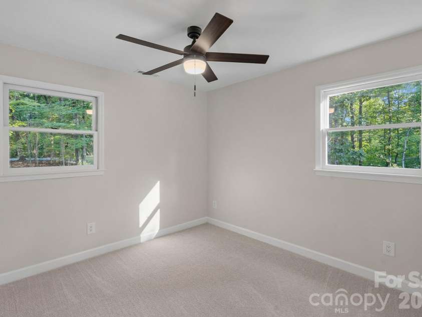 508 Red Barn Trail, Matthews, NC 28104.  MLS# CAR4413377, YatesRealty ID 44638. 