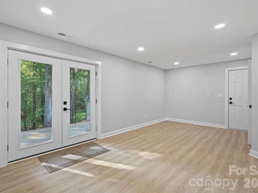 508 Red Barn Trail, Matthews, NC 28104.  MLS# CAR4413377, YatesRealty ID 44638. 