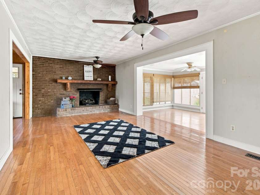 19 Pj Mcree Road, Maiden, NC 28650.  MLS# CAR4414681, YatesRealty ID 44639. Living Room