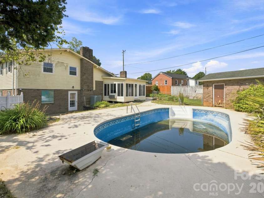 19 Pj Mcree Road, Maiden, NC 28650.  MLS# CAR4414681, YatesRealty ID 44639. Pool in current condition