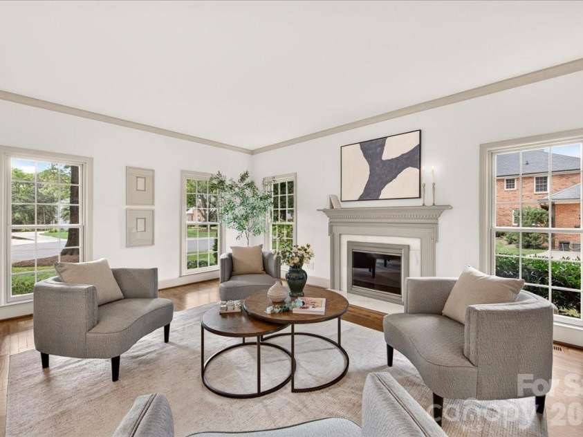2349 Thetford Court, Charlotte, NC 28211.  MLS# CAR4413043, YatesRealty ID 44641. 