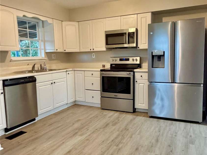 4709 Charlotte Highway, Lancaster, SC 29720.  MLS# CAR4397487, YatesRealty ID 44642. Appliances Included