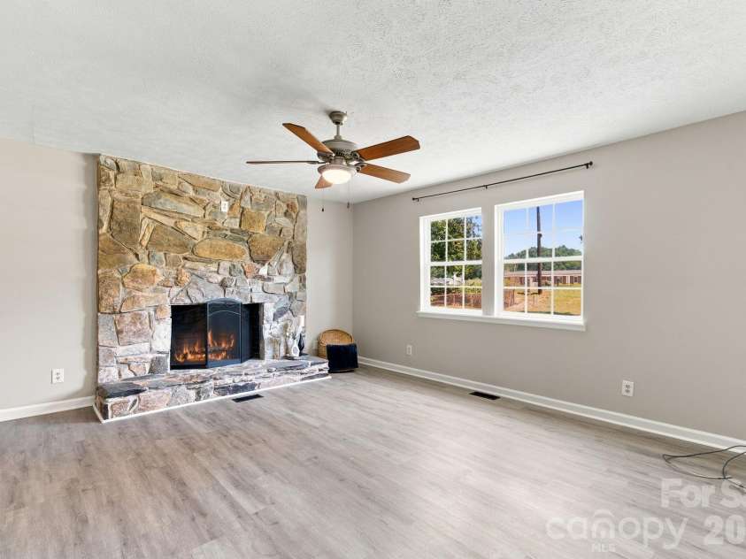 4709 Charlotte Highway, Lancaster, SC 29720.  MLS# CAR4397487, YatesRealty ID 44642. Gorgeous fireplace