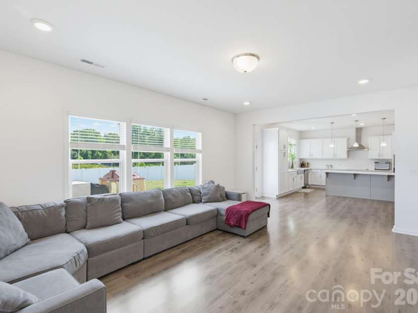 5016 Mooreland Oaks Way, Mount Holly, NC 28120.  MLS# CAR4409781, YatesRealty ID 44643. 