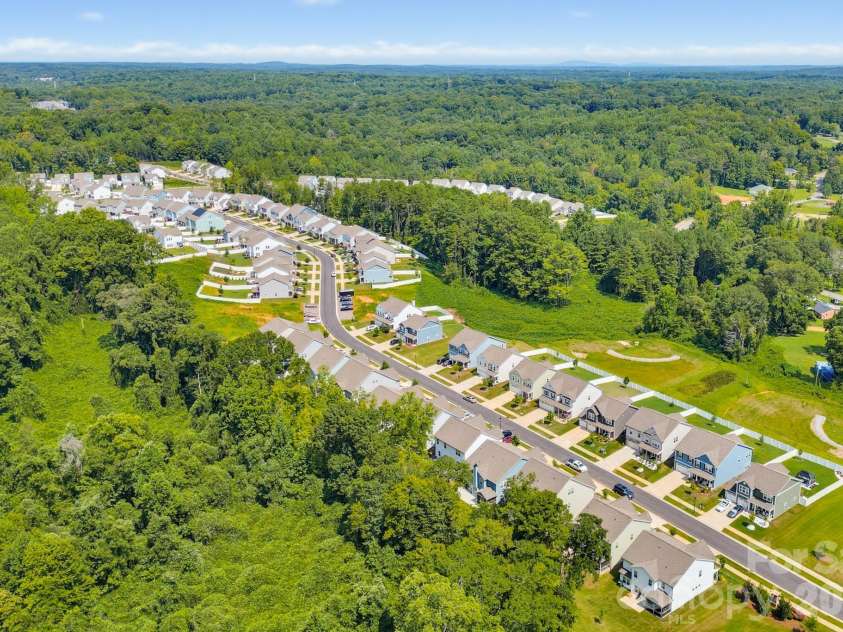 5016 Mooreland Oaks Way, Mount Holly, NC 28120.  MLS# CAR4409781, YatesRealty ID 44643. 