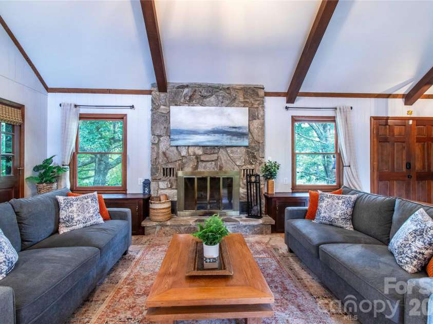 132 Hurd Road, Canton, NC 28716.  MLS# CAR4411733, YatesRealty ID 44644. 