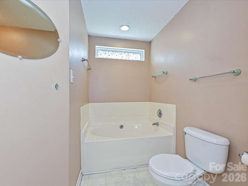 13939 Dingess Road, Charlotte, NC 28273.  MLS# CAR4414279, YatesRealty ID 44645. 