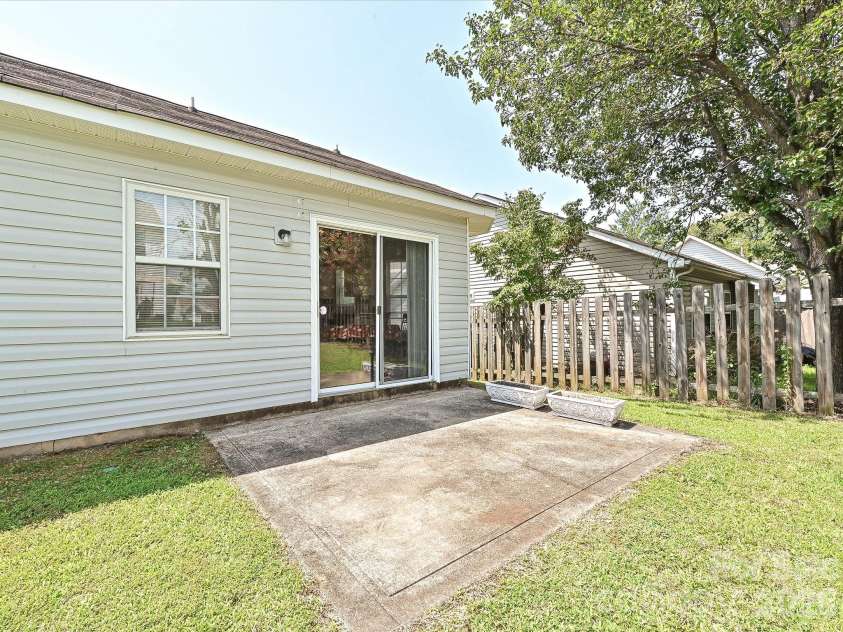 13939 Dingess Road, Charlotte, NC 28273.  MLS# CAR4414279, YatesRealty ID 44645. 