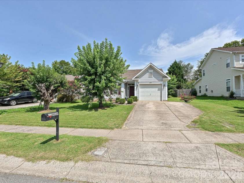 13939 Dingess Road, Charlotte, NC 28273.  MLS# CAR4414279, YatesRealty ID 44645. 