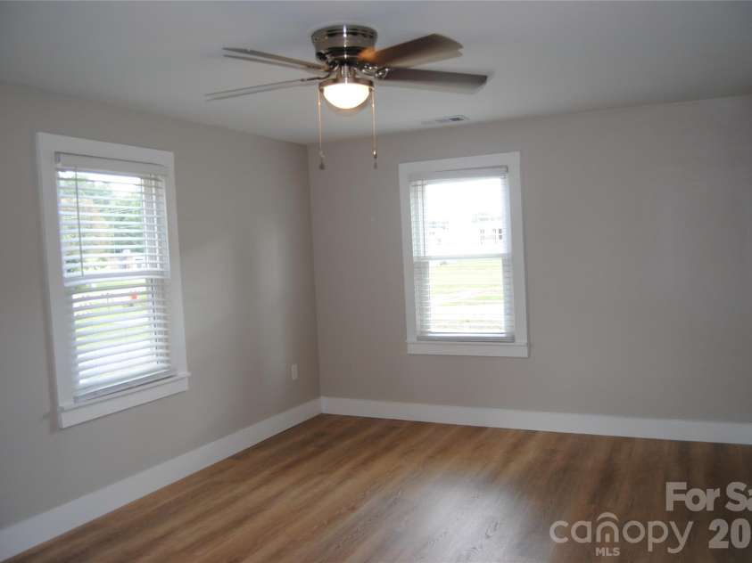 1602 Oakmont Court, Rock Hill, SC 29732.  MLS# CAR4404111, YatesRealty ID 44647. 