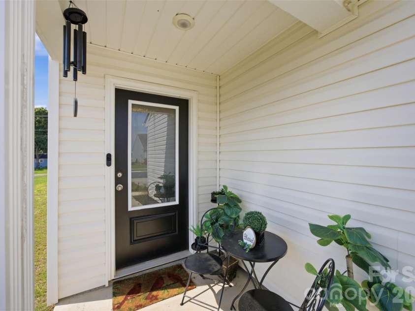 305 Aniston Lane, Shelby, NC 28152.  MLS# CAR4414916, YatesRealty ID 44648. 