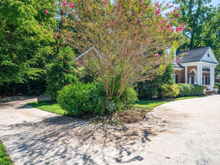 3232 Su San Farms Road, Gastonia, NC 28056.  MLS# CAR4302414, YatesRealty ID 4465. 