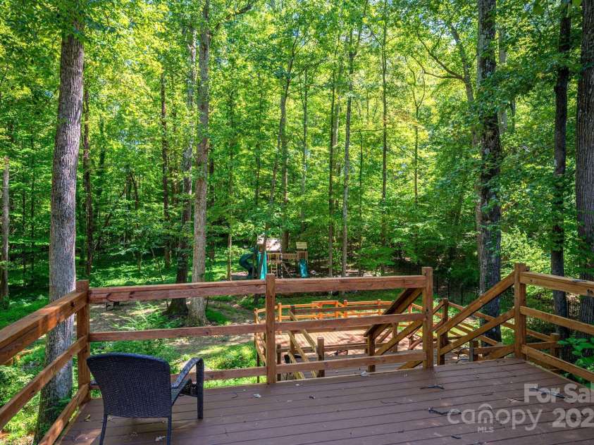 3232 Su San Farms Road, Gastonia, NC 28056.  MLS# CAR4302414, YatesRealty ID 4465. 