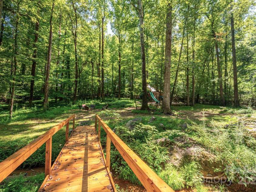 3232 Su San Farms Road, Gastonia, NC 28056.  MLS# CAR4302414, YatesRealty ID 4465. 