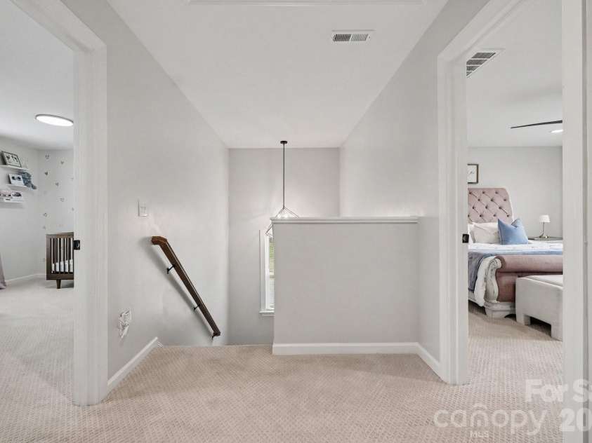 5005 Painswick Place, Charlotte, NC 28215.  MLS# CAR4413635, YatesRealty ID 44650. 