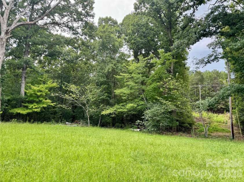430 Russell Road, Polkton, NC 28135.  MLS# CAR4414849, YatesRealty ID 44651. 