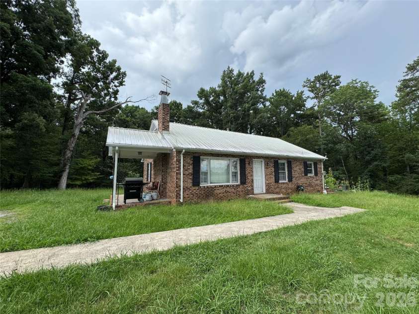 430 Russell Road, Polkton, NC 28135.  MLS# CAR4414849, YatesRealty ID 44651. 