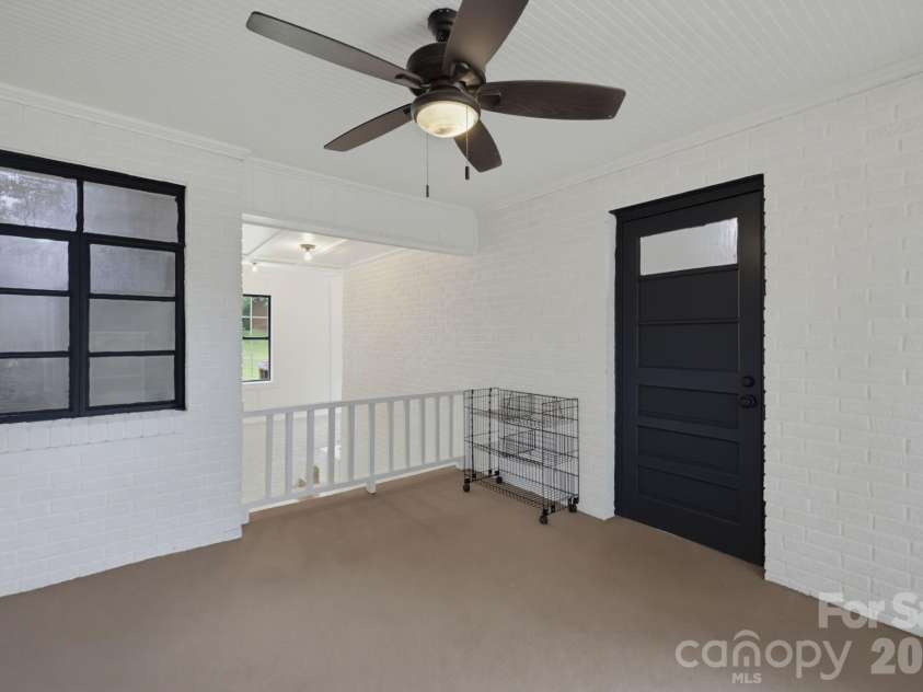 2197 Blackberry Road, Thomasville, NC 27360.  MLS# CAR4415023, YatesRealty ID 44653. 