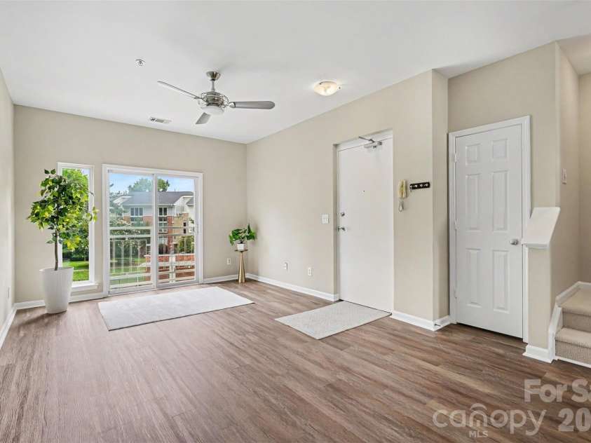 3955 Picasso Court, Charlotte, NC 28205.  MLS# CAR4404452, YatesRealty ID 44654. 