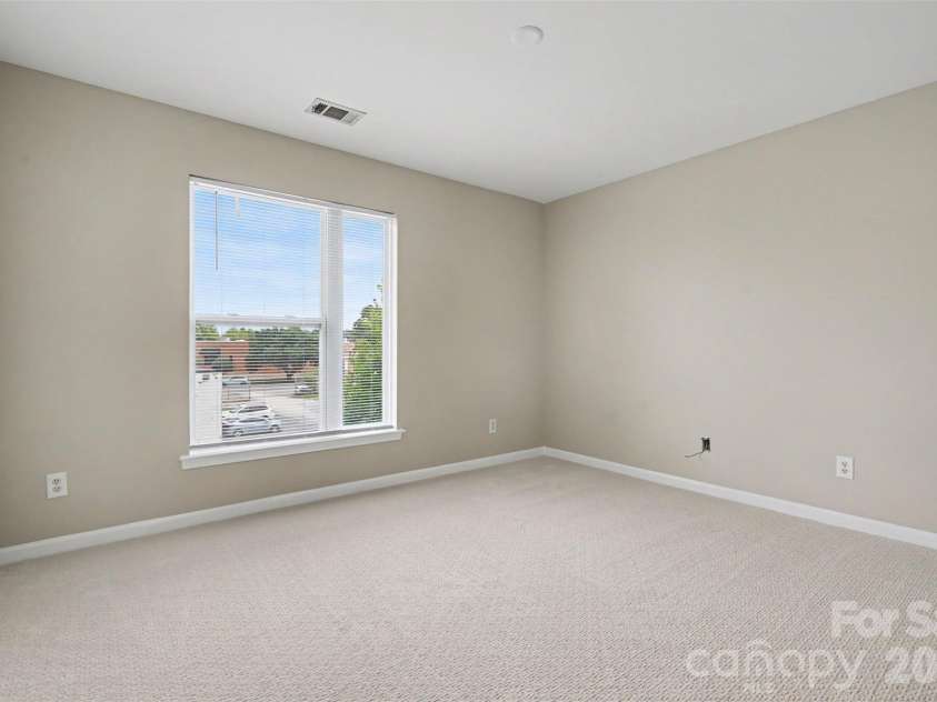 3955 Picasso Court, Charlotte, NC 28205.  MLS# CAR4404452, YatesRealty ID 44654. 