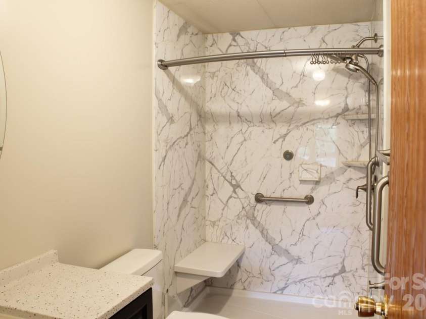 24 Karis Lane, Clyde, NC 28721.  MLS# CAR4414971, YatesRealty ID 44655. 2nd bathroom