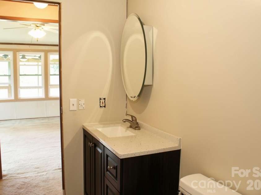 24 Karis Lane, Clyde, NC 28721.  MLS# CAR4414971, YatesRealty ID 44655. 