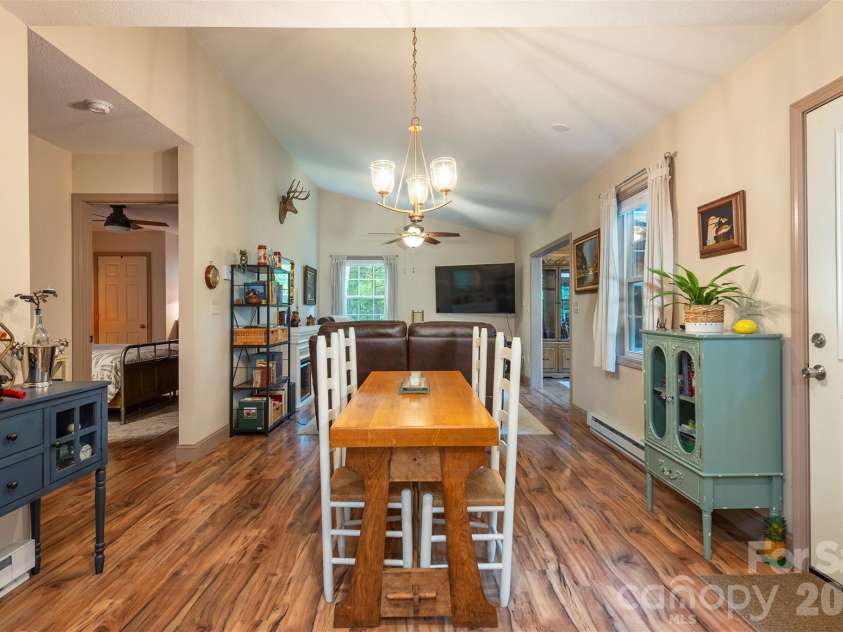 4895 Hudlow Road, Union Mills, NC 28167.  MLS# CAR4414979, YatesRealty ID 44656. Dining area
