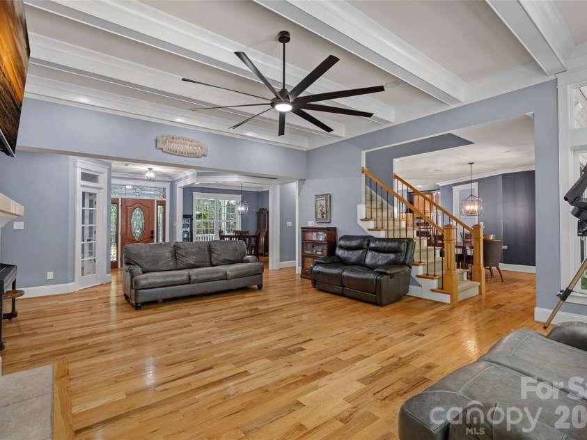 199 Robinson Road, Mooresville, NC 28117.  MLS# CAR4413502, YatesRealty ID 44659. 