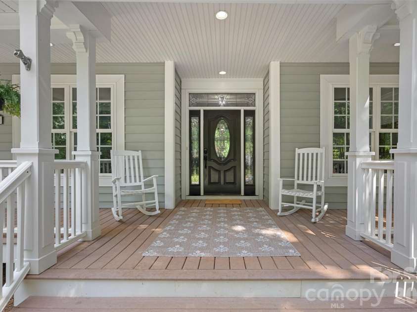 199 Robinson Road, Mooresville, NC 28117.  MLS# CAR4413502, YatesRealty ID 44659. Expansive covered front porch